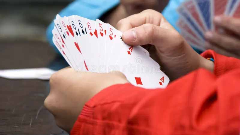 Luật chơi bài Tiến Lên Miền Bắc cơ bản đến nâng cao cần biết