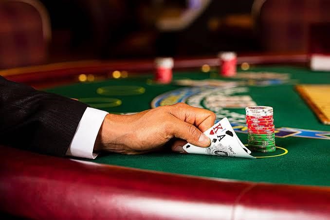Cách chơi Blackjack cơ bản cho người mới Cách chơi Blackjack cơ bản cho người mới